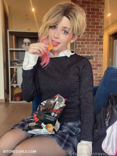 216144046925402837462748776045402074964 thumbnail