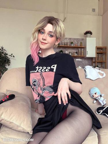 266237290413172268762456626154009010613 thumbnail