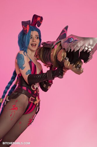 279299062861599994937835644111395037633 thumbnail