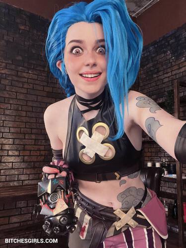 2877056449852617082437088297219678829 thumbnail