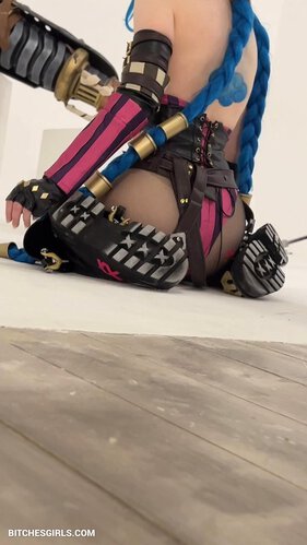 296885482697537949136987051138030603662 thumbnail