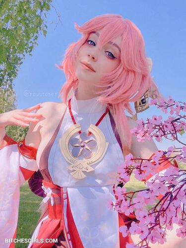 98451047062347905374094117972026040940 thumbnail