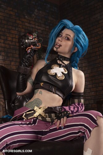 128577700984800980038774718059124704049 thumbnail