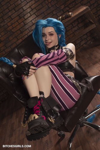 242308916674111863851606823864255366167 thumbnail