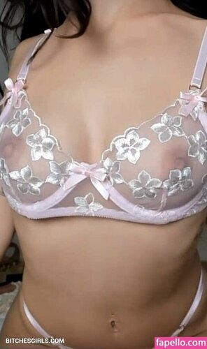 142949180508321973384545629824048987821 thumbnail