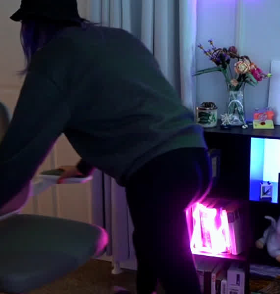 d1d8a48d4ffa1dbeb16f64e370cdceabafb410b55aeb39d75a94847e43108eff thumbnail