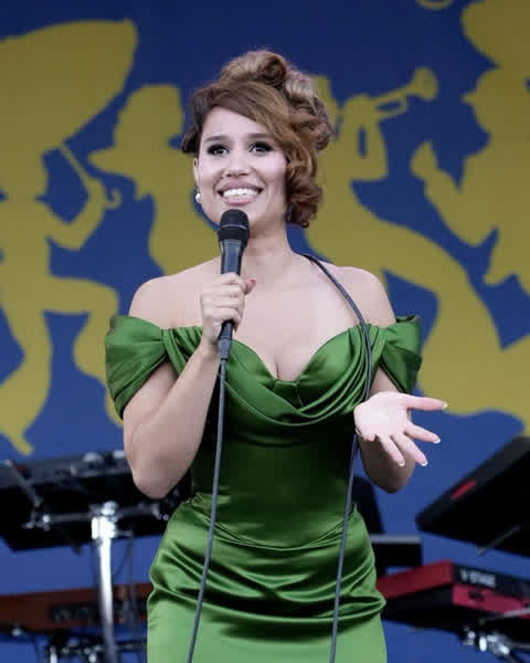 Raye British Singer - Raye Nude Videos Leaked