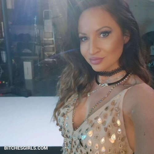 294295212394633331064284349068991592090 thumbnail