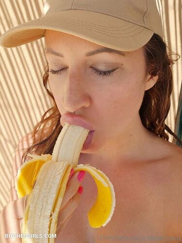 294432062327461632399858868457125555027 thumbnail