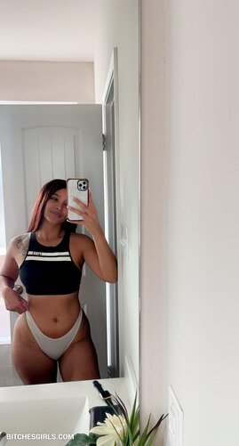 35969573402096500698319518832234582615 thumbnail