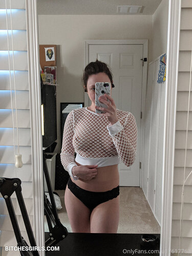 132512626229936393092375441928442172497 thumbnail