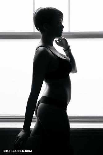 316006486635184268863813021210695407330 thumbnail