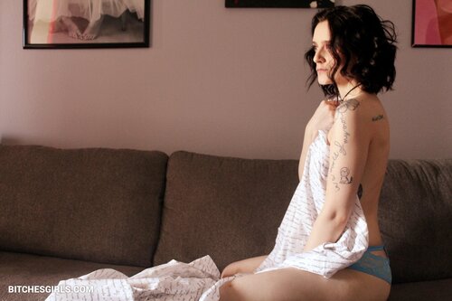 281094243911457304211774960524565637017 thumbnail