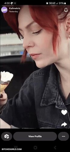 Kallmekris Nude Celeb - Kristina Lee Halliwell Collins Leaked Nude Photo