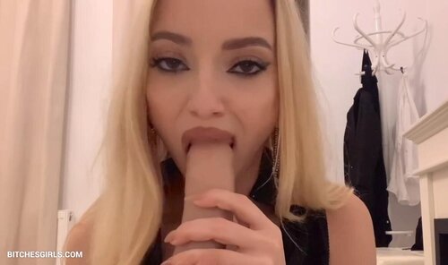 Ria_Rianna Nude - Nude Videos