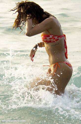 253983491245025194304806599645667497062 thumbnail