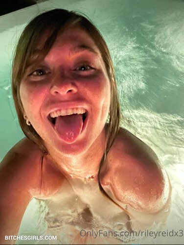 217069176971578788277595616523478710780 thumbnail