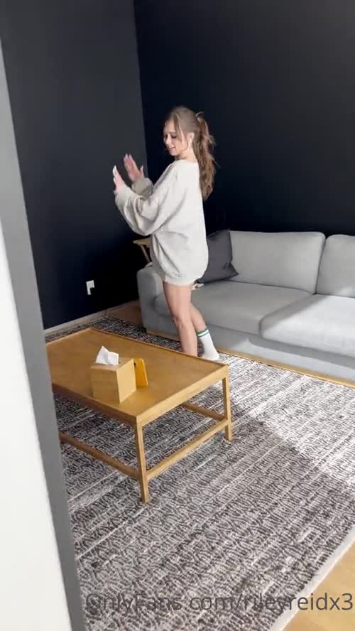 151371215626224885970682123524319152676 thumbnail