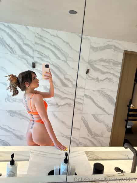 bd695a4d2c56f7b5db3f412839a19a6e184994a9ef80035ede69f80ff7956758 thumbnail