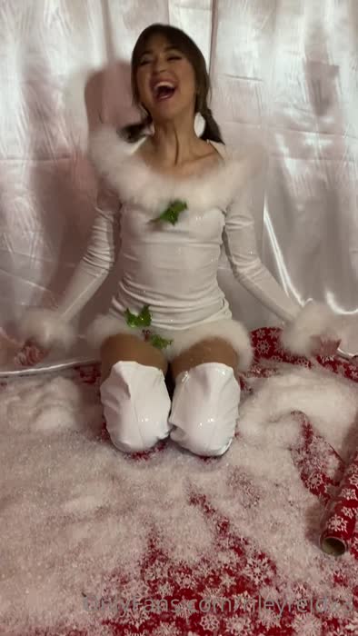 d169c51386b3a2d15afbe40c61b7f75c3e9c29b2097df992bd8010e8ec0e1fcd thumbnail