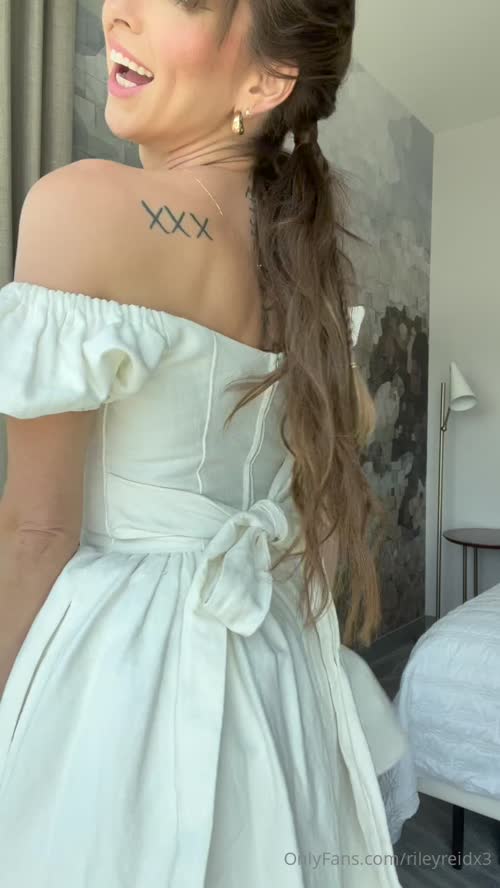 7feb68ec885f1224184752d8df136f3f9e4c08d3652c6bb34fd73f6bcc69cd22 thumbnail