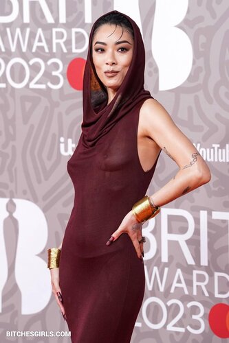 234722895596093245512922645384212676991 thumbnail