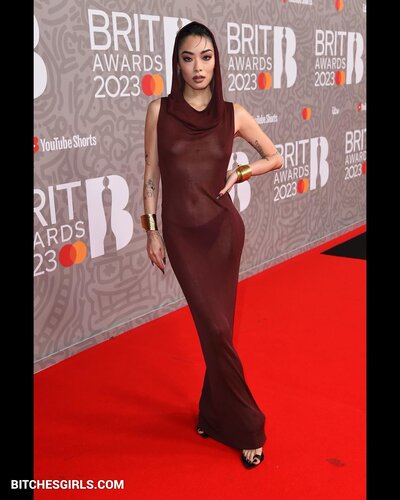 275947321930067893574740278226169375790 thumbnail