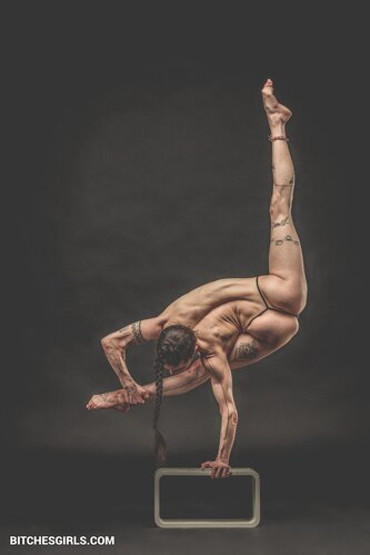 272476451662307709338802893254688891199 thumbnail