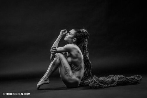 7935876409156598127283858076214108788 thumbnail