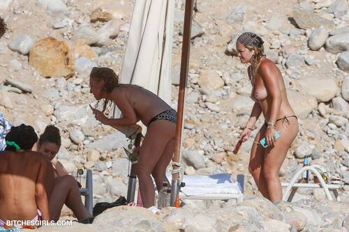 81457261820714073479658490656309638944 thumbnail