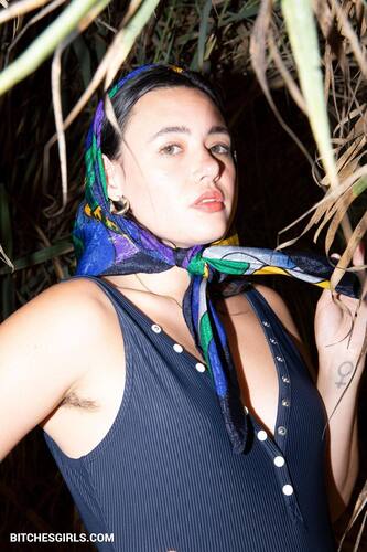 104102564168559901200011766278708358447 thumbnail