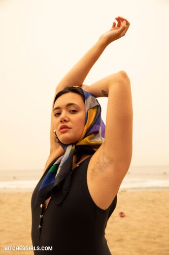 301106187034651810510773033373468238981 thumbnail