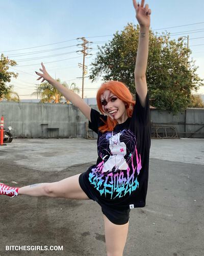 148722549116192305469372433072485285912 thumbnail