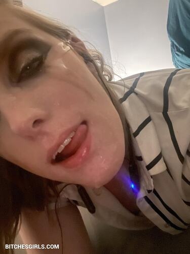 122372391927120820494065545112707231333 thumbnail