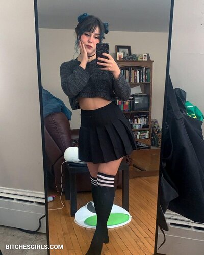 150039386695446421714435156818291708671 thumbnail