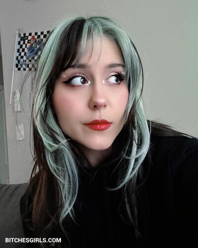 223883035305329370930672470238705873737 thumbnail