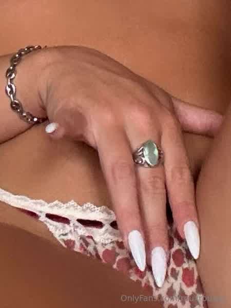 e9b7cd5f355b1c3156b51002f6013b181cb8758613eb7897cfb4216b3f007ab8 thumbnail