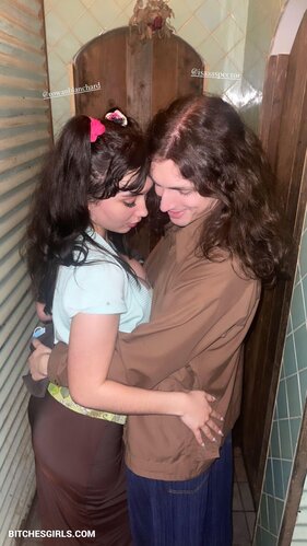 313933885520627666267441357792720065816 thumbnail