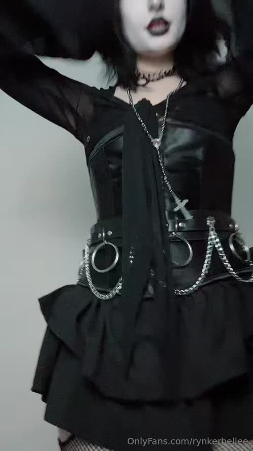 3d340d5ea461c935964553ab90428125bbafb9e515427fe70d30cb15401a36c4 thumbnail