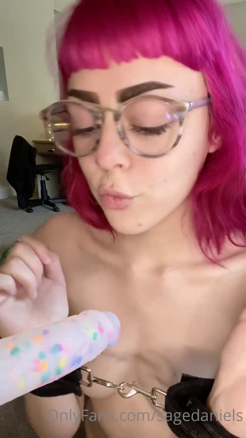 186363688837479918826054433638645669542 thumbnail