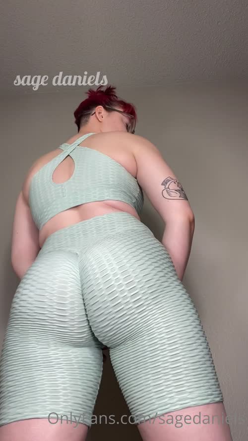 261088727475411027161567867228382605036 thumbnail