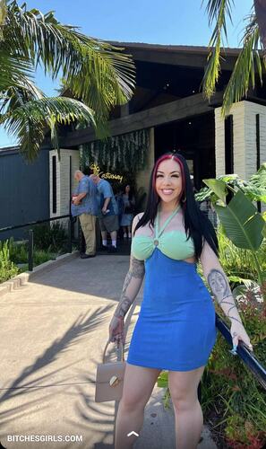 137278650827786156210183872260497669803 thumbnail