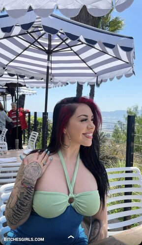 270072642610883257757621620376076266283 thumbnail