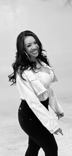 302338346515887811195081261867897687778 thumbnail