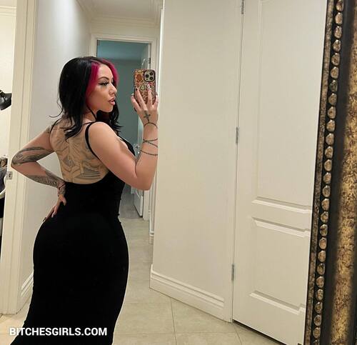 175810365576313166307653770349896183096 thumbnail