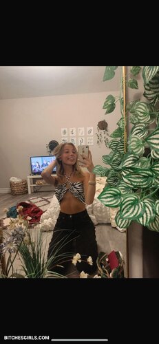 285256038666029290017977371451925917380 thumbnail