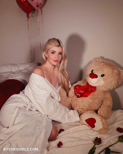 335030000088831671115315742369685530584 thumbnail