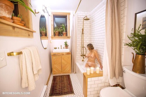 46740869188001959640757337886688932885 thumbnail