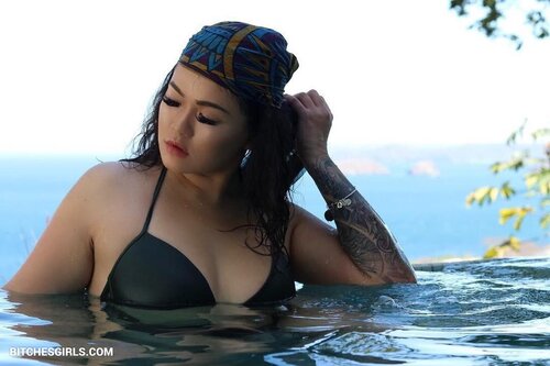 208100636376053135133943622903680647217 thumbnail