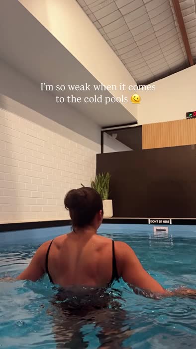 30039d59b5c1809dd437be84719f8c05d7b14bca6449040b6fde5fd3c0823317 thumbnail